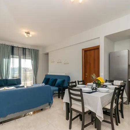 Apartament Crystal House 2 Neos Marmaras