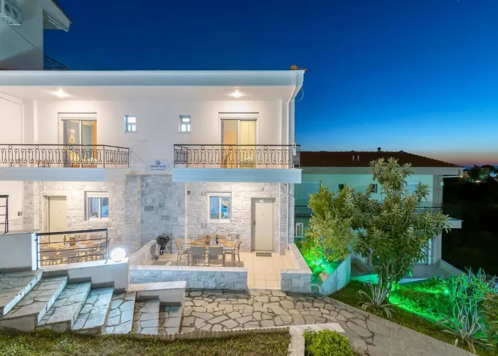 Apartamento Crystal House 2 *