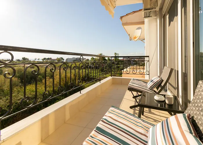 Apartamento Crystal House 2 *