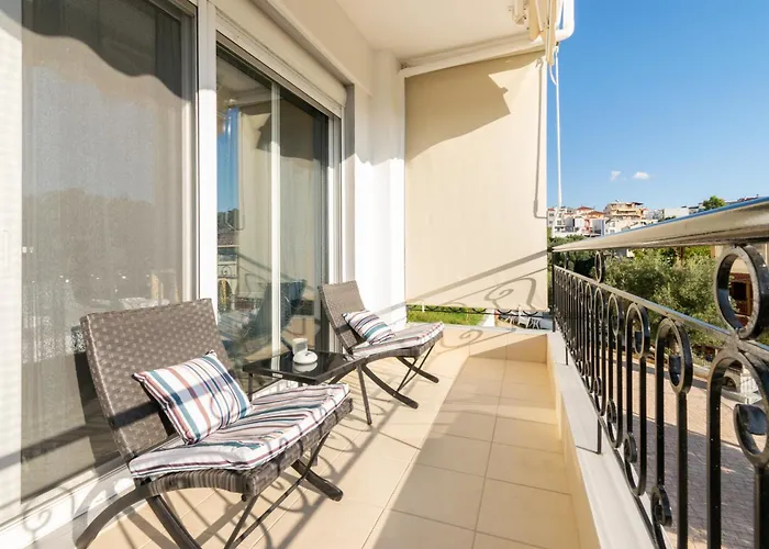 Crystal House 2 Neos Marmaras